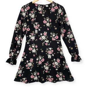 ~H&M Women's Floral Long Sleeve NWOT 8